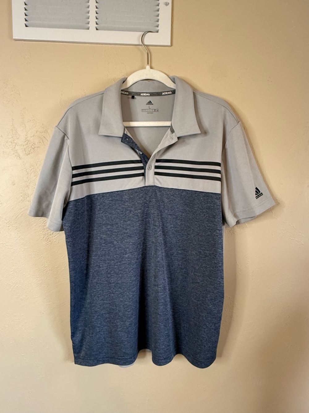 Adidas Two-Tone Grey and Navy Men’s Golf Polo with Stripes